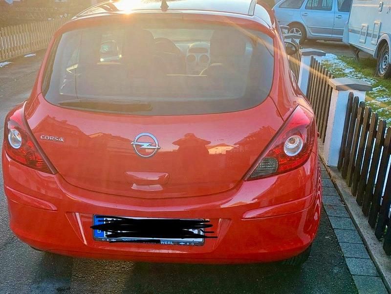 Gebraucht Opel Corsa 69 PS (50 kW) 2014 Rot Kleinwagen