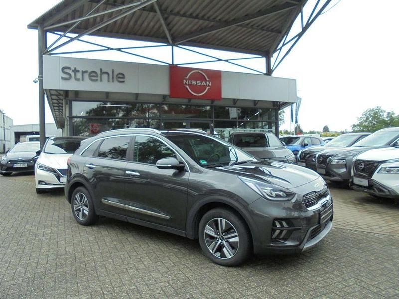 Gebraucht Kia Niro Spirit 141 PS (103 kW) 2022 Grau SUV