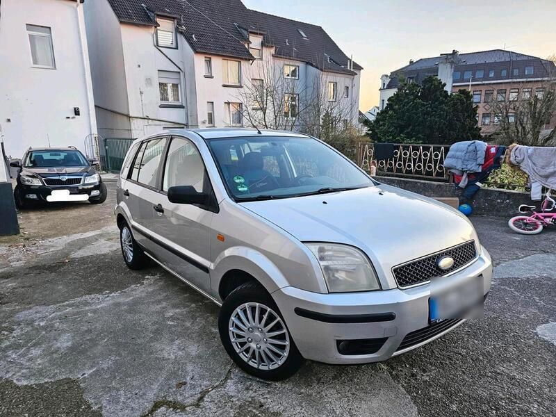 Silber Gebraucht 2004 Ford Fusion Kleinwagen | 1.200 € (Fairer Preis) - Bild 1/4