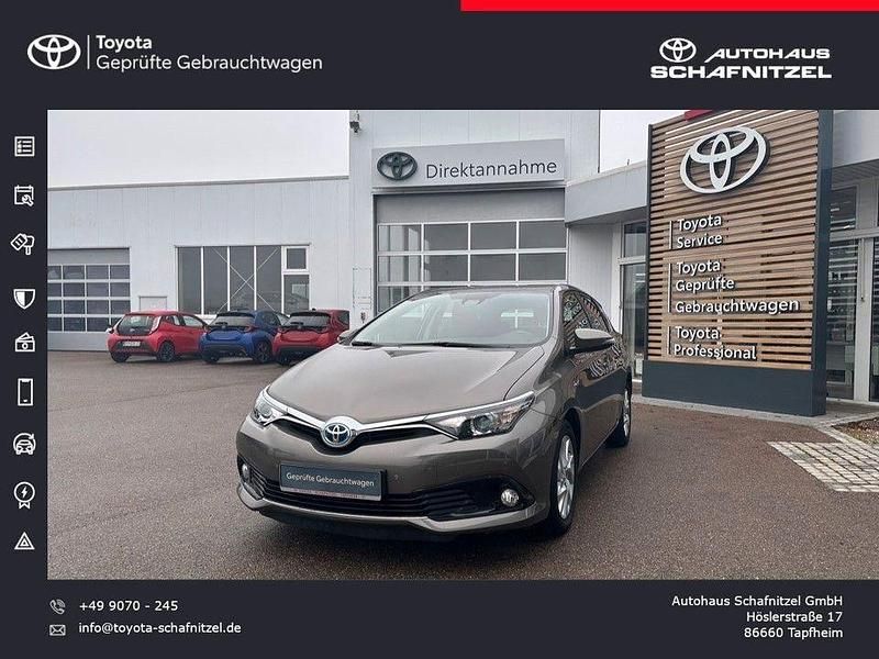 Grau Gebraucht 2017 Toyota Auris Hybrid Limousine | 14.800 € (Fairer Preis) - Bild 1/4