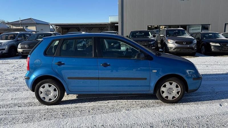 Gebraucht VW Polo Trendline 64 PS (47 kW) 2003 Blau Limousine