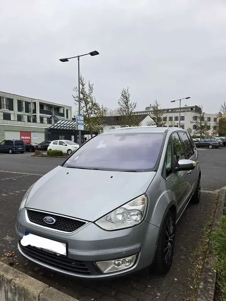 Gebraucht Ford Galaxy Ghia 140 PS (102 kW) 2008 Van / Kleinbus