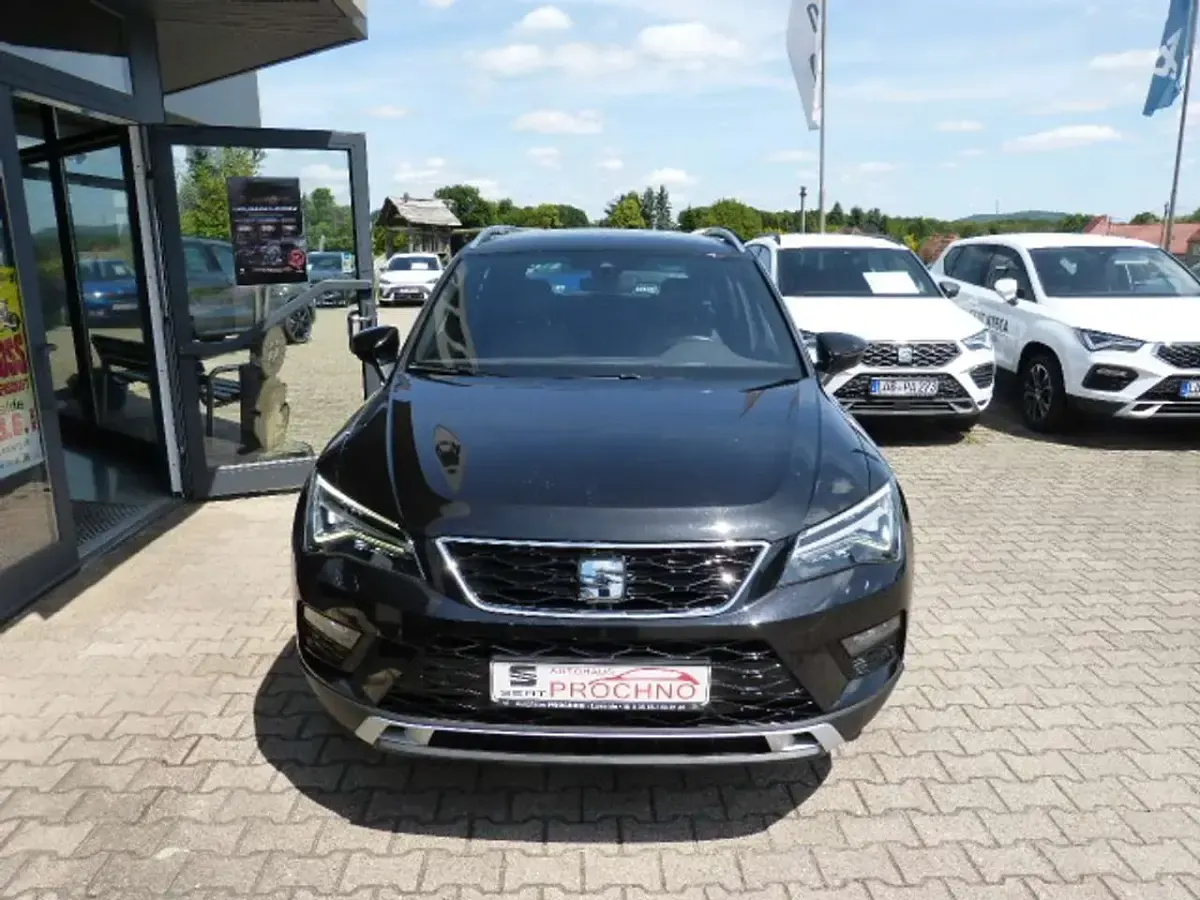 Gebraucht Seat Ateca XCELLENCE 150 PS (110 kW) 2019 Magic schwarz metallic SUV