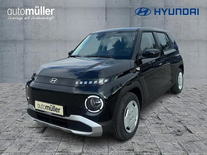 Schwarz Gebraucht 2025 Hyundai Inster Select Kleinwagen | 23.988 € (Superpreis) - Bild 1/4