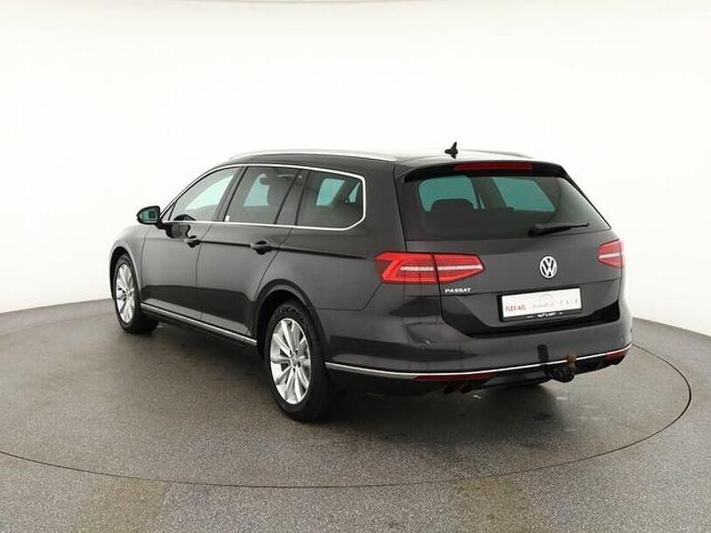 Gebraucht VW Passat Highline 180 PS (132 kW) 2018 Andere Kombi