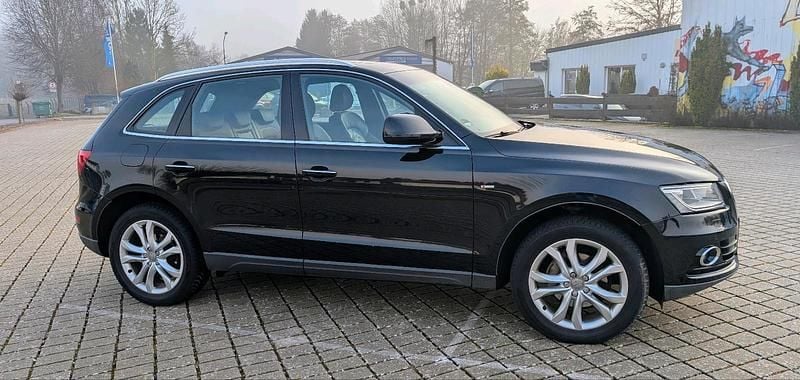 Gebraucht Audi Q5 S-Line 190 PS (139 kW) 2015 Schwarz SUV