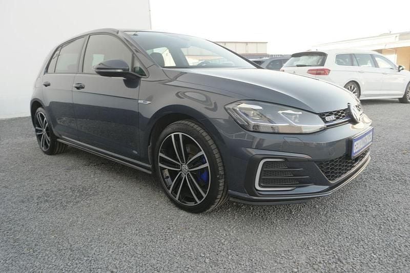 Gebraucht VW Golf GTE 150 PS (110 kW) 2018 Blau Limousine