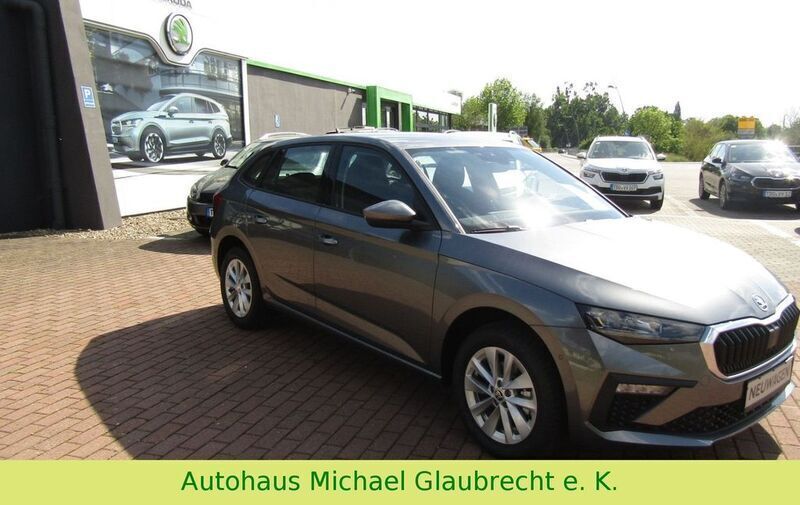 Gebraucht Skoda Scala Selection 116 PS (85 kW) 2024 Grau Kleinwagen