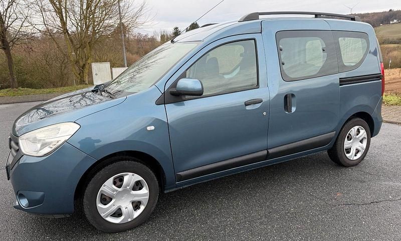 Gebraucht Dacia Dokker Lauréate 116 PS (85 kW) 2013 Blau Van / Kleinbus