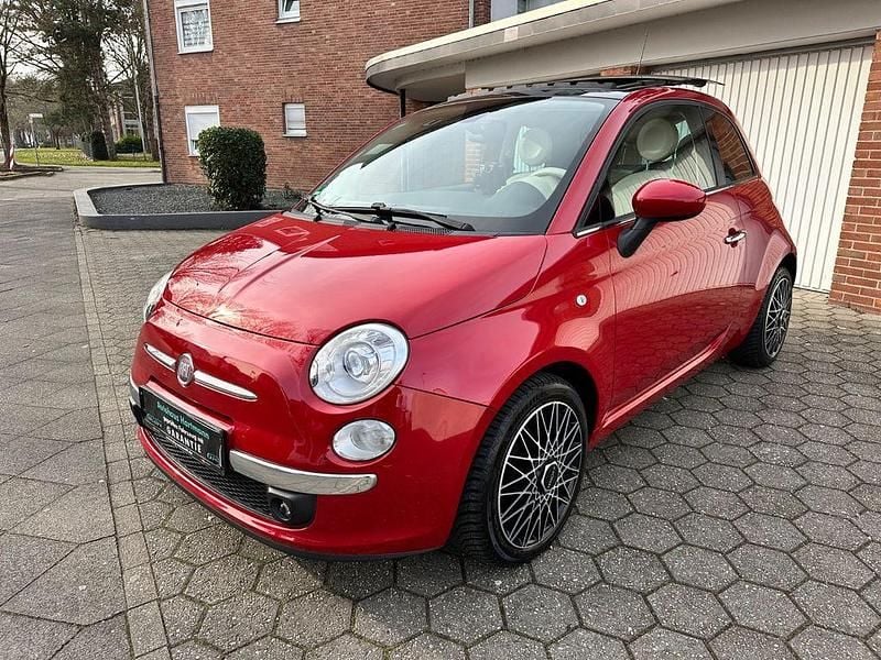 Gebraucht Fiat 500 Lounge 69 PS (50 kW) 2012 Rot Kleinwagen
