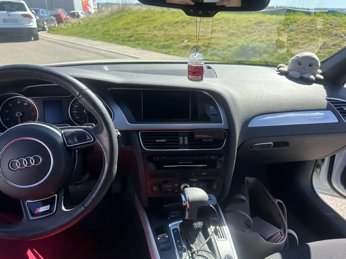 Gebraucht Audi A4 S-Line 211 PS (155 kW) 2012 Weiß Limousine