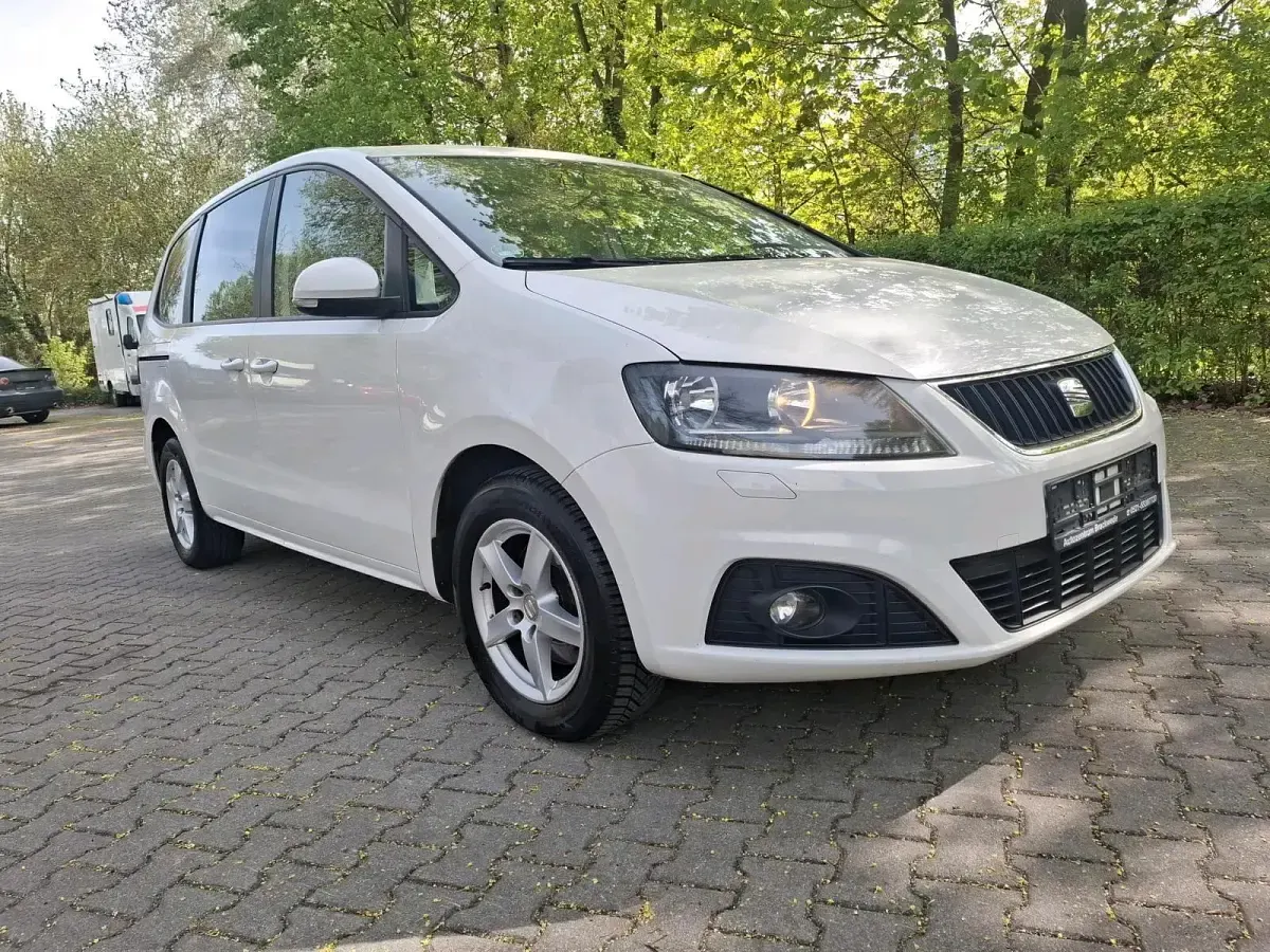 Gebraucht Seat Alhambra 140 PS (102 kW) 2010 Weiß Van / Kleinbus