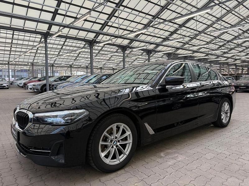 Gebraucht BMW 520 Performance 190 PS (139 kW) 2020 Schwarz Limousine