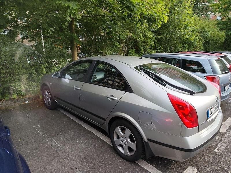 Grau Gebraucht 2004 Nissan Primera Limousine | 2.500 € (Fairer Preis) - Bild 1/4