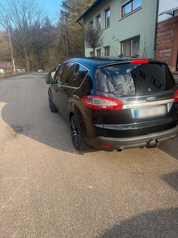Gebraucht Ford S-MAX S 200 PS (147 kW) 2011 Schwarz Van / Kleinbus