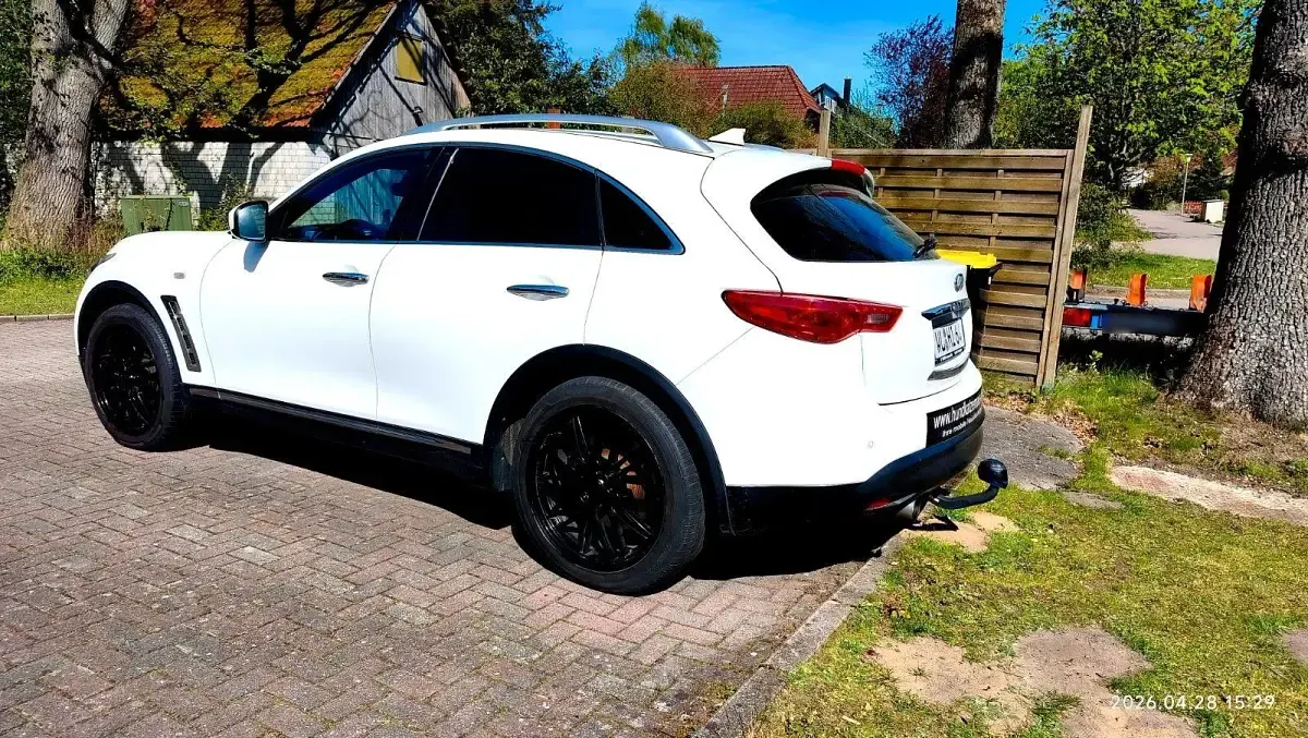 Gebraucht Infiniti Fx30 Premium 238 PS (175 kW) 2011 Weiß SUV