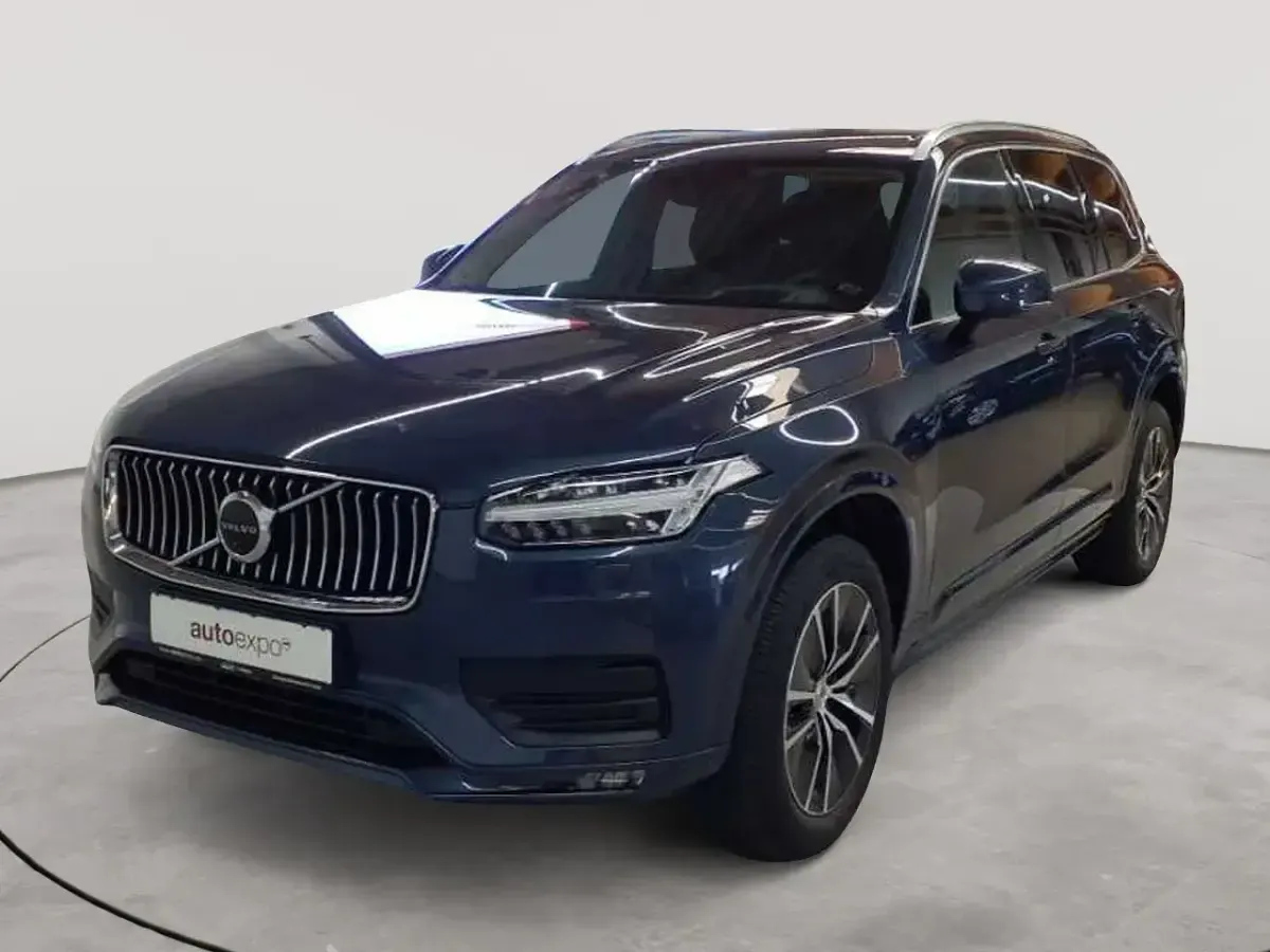 Gebraucht Volvo XC90 Momentum 235 PS (172 kW) 2022 Denim blaumetallic SUV