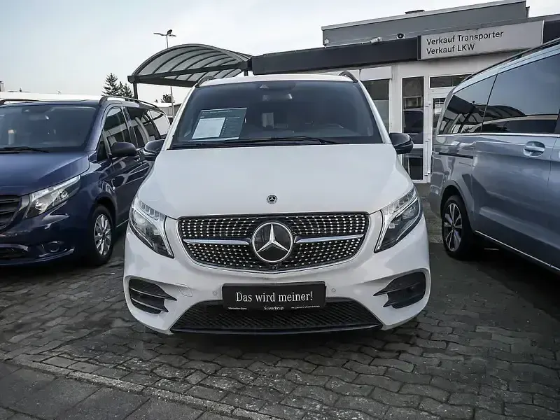 Gebraucht Mercedes V300 Exclusive 237 PS (174 kW) 2022 Weiß Van / Kleinbus