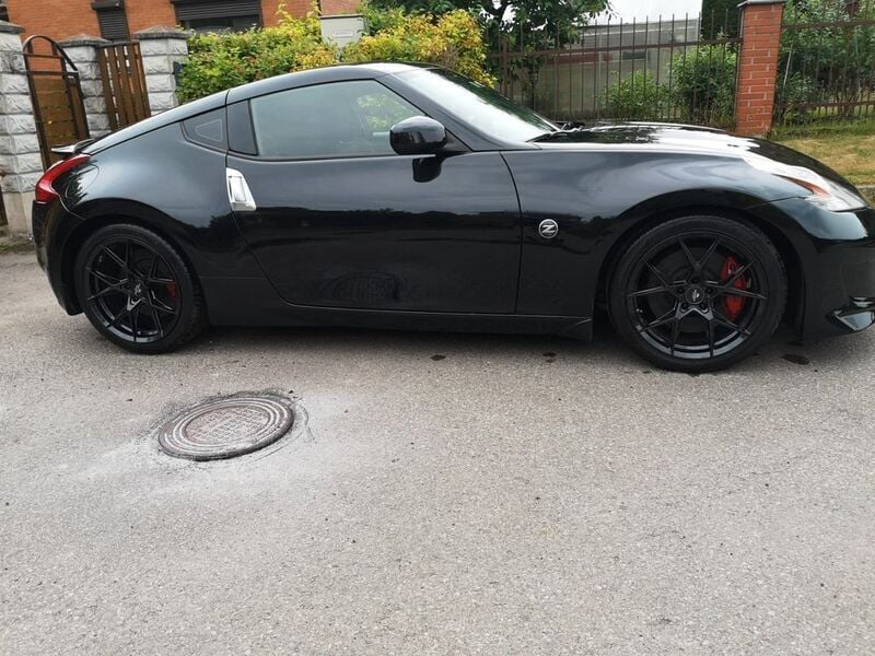 Gebraucht Nissan 370Z Pack 328 PS (241 kW) 2015 Schwarz