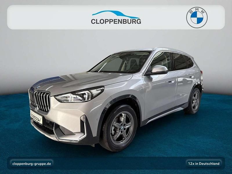 Spacesilber metallic Gebraucht 2025 BMW X1 xLine SUV | 41.945 € (Fairer Preis) - Bild 1/4