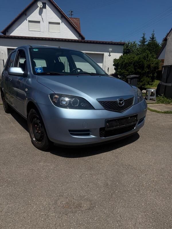 Blau Gebraucht 2006 Mazda 2 Active Kleinwagen | 1.000 € (Superpreis) - Bild 1/4
