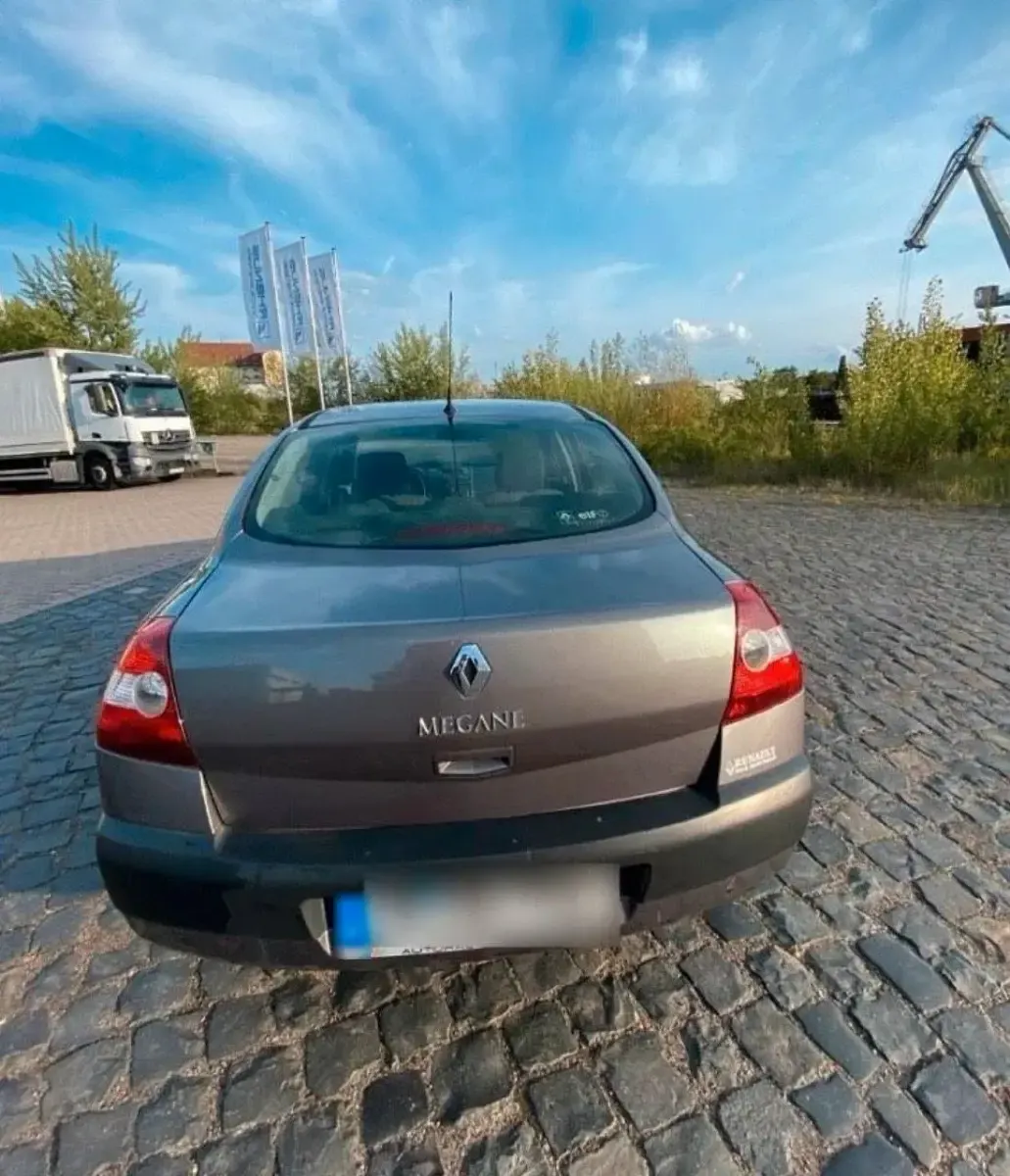Gebraucht Renault Mégane 128 PS (94 kW) 2009 Grau Limousine