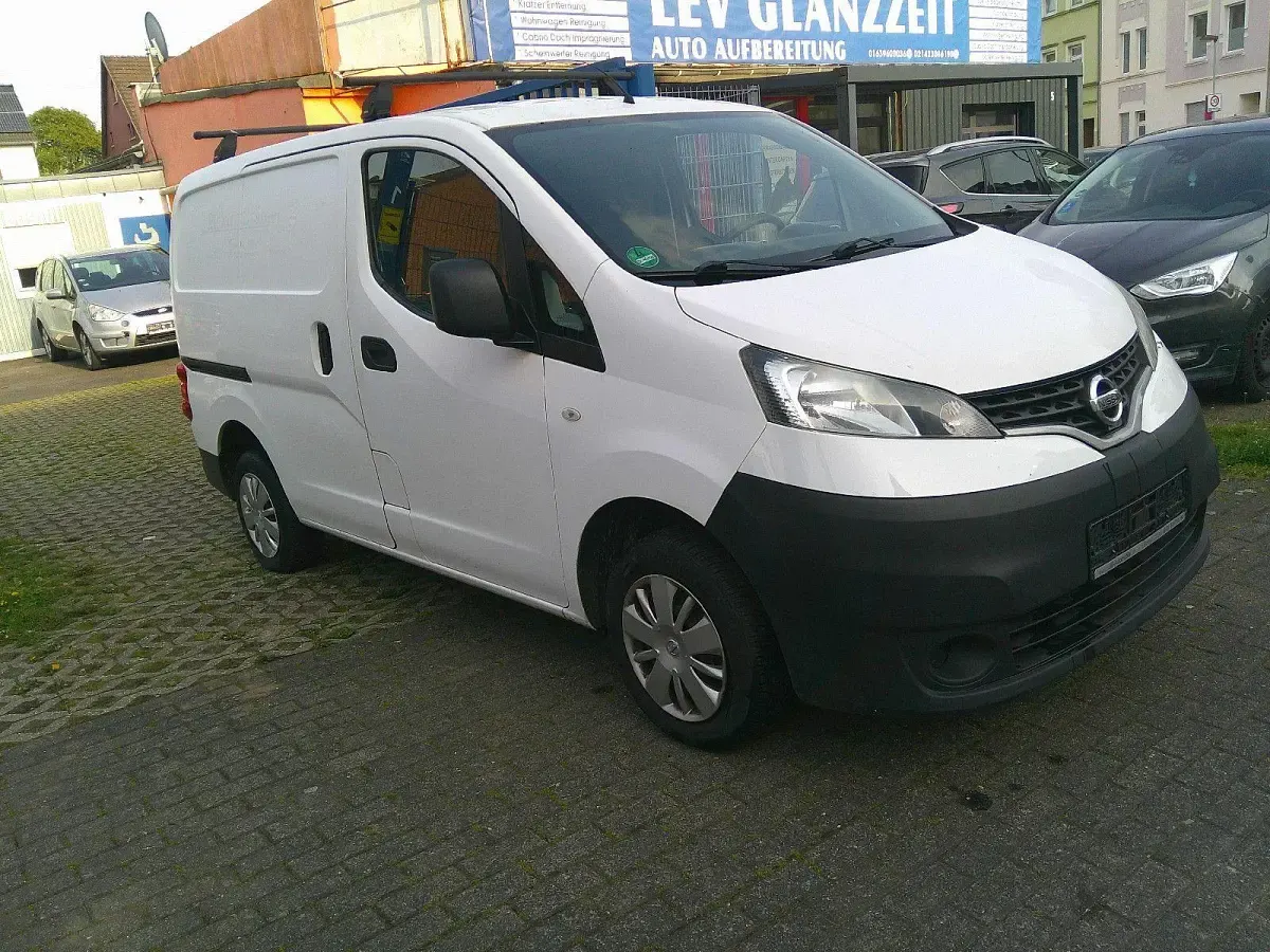 Gebraucht Nissan NV200 86 PS (63 kW) 2016 Weiß Van / Kleinbus