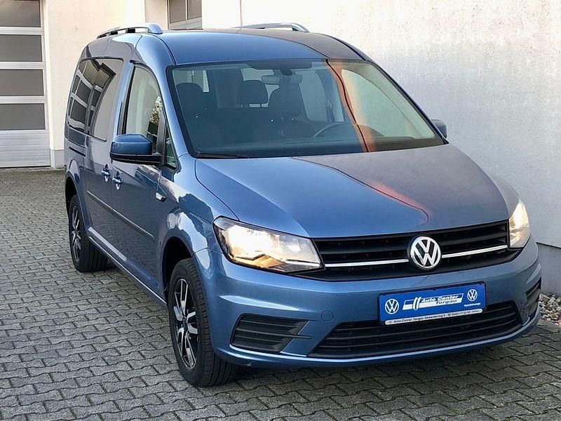 Second-hand VW Caddy Trendline 102 CP (75 kW) 2018 Albastru Monovolum