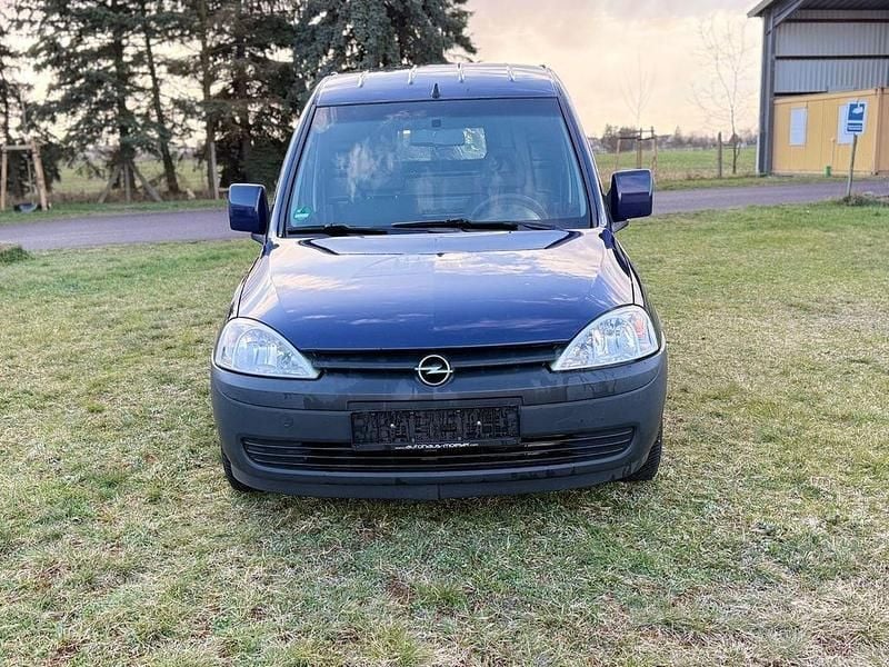 Gebraucht Opel Combo 75 PS (55 kW) 2010 Blau Van / Kleinbus