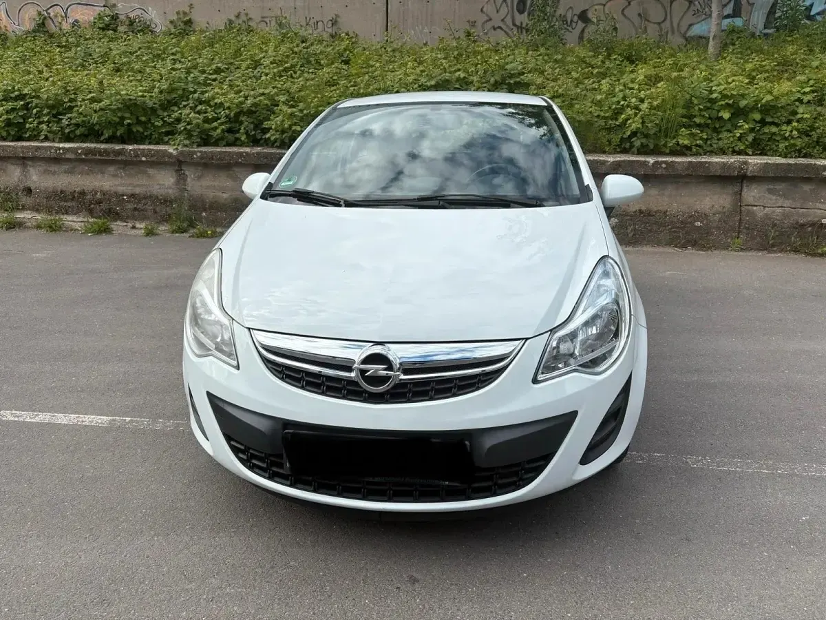 Usado Opel Corsa 87 HP (63 kW) 2013 Branco Citadino
