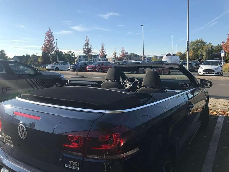 Gebraucht VW Golf Cabriolet Allstar 105 PS (77 kW) 2016 Schwarz Cabrio
