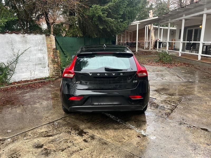 Gebraucht Volvo V40 114 PS (83 kW) 2013 Schwarz Limousine