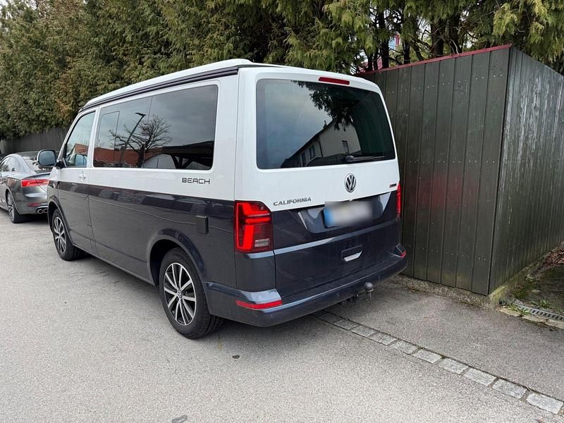 Gebraucht VW California Beach 199 PS (146 kW) 2019 Blau Van