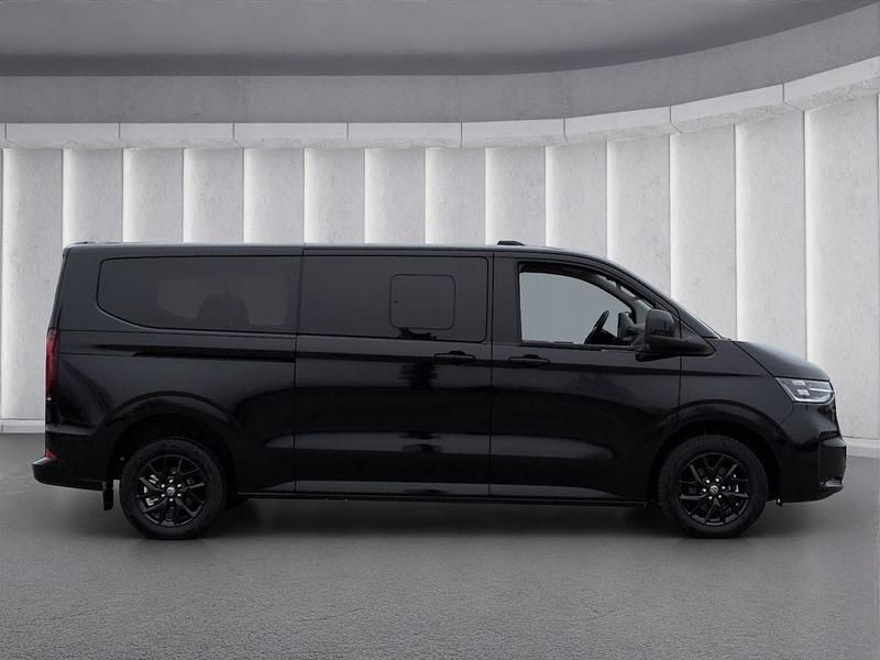 Neu VW T7 Style 150 PS (110 kW) 2026 Schwarz Van