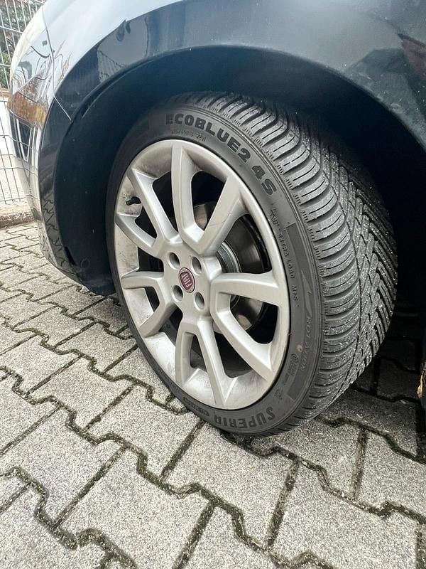 Gebraucht Fiat Bravo 140 PS (102 kW) 2010 Schwarz Kleinwagen