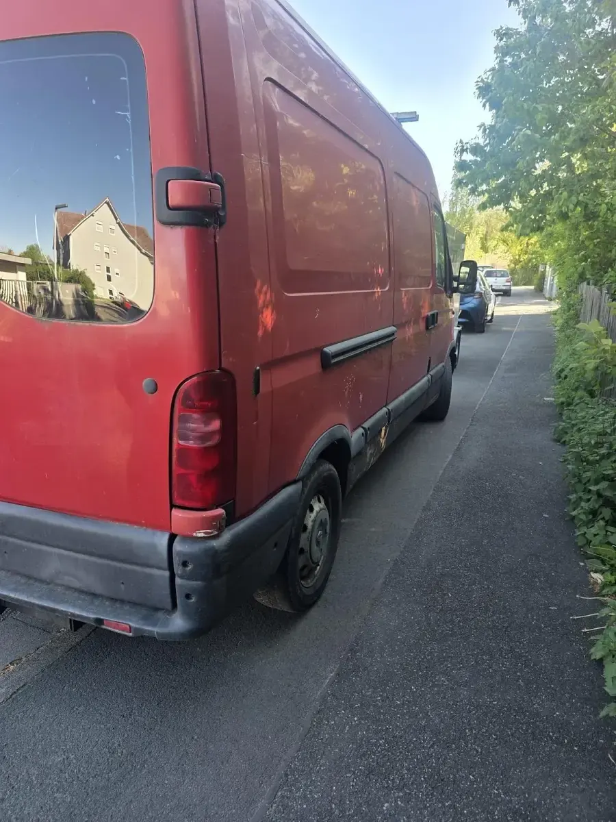 Gebraucht Renault Master 100 PS (73 kW) 2001 Rot Van / Kleinbus