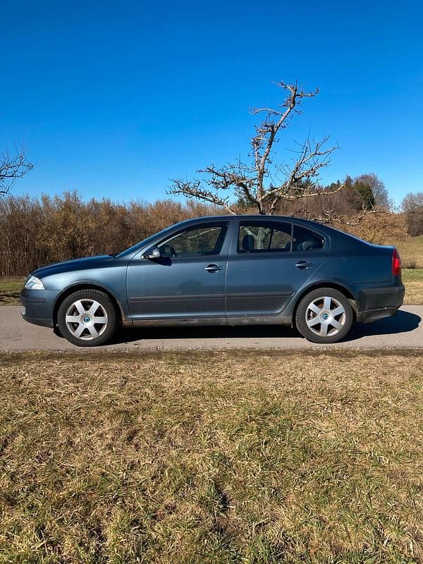 Gebraucht Skoda Octavia 140 PS (102 kW) 2006 Blau Limousine