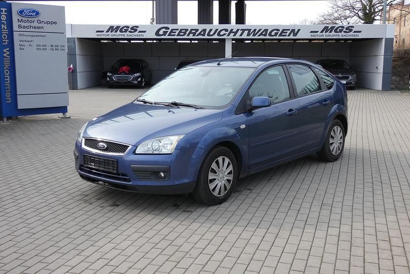 Gebraucht Ford Focus Titanium 101 PS (74 kW) 2005 Jeans (metallic) Limousine