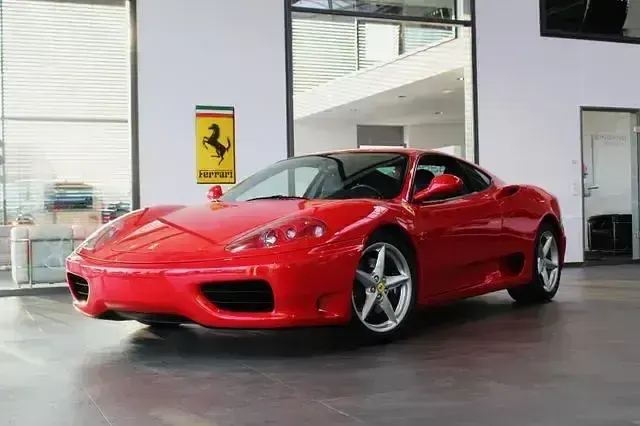 Second-hand Ferrari 360 400 CP (294 kW) 2000 Roșu Coupe