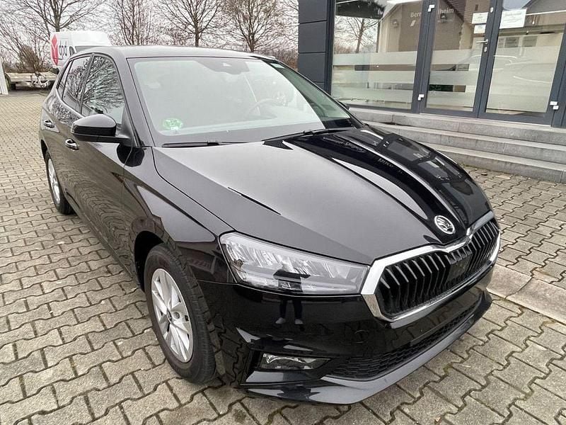 Schwarz Gebraucht 2025 Skoda Fabia Selection Limousine | 19.790 € (Guter Preis) - Bild 1/4