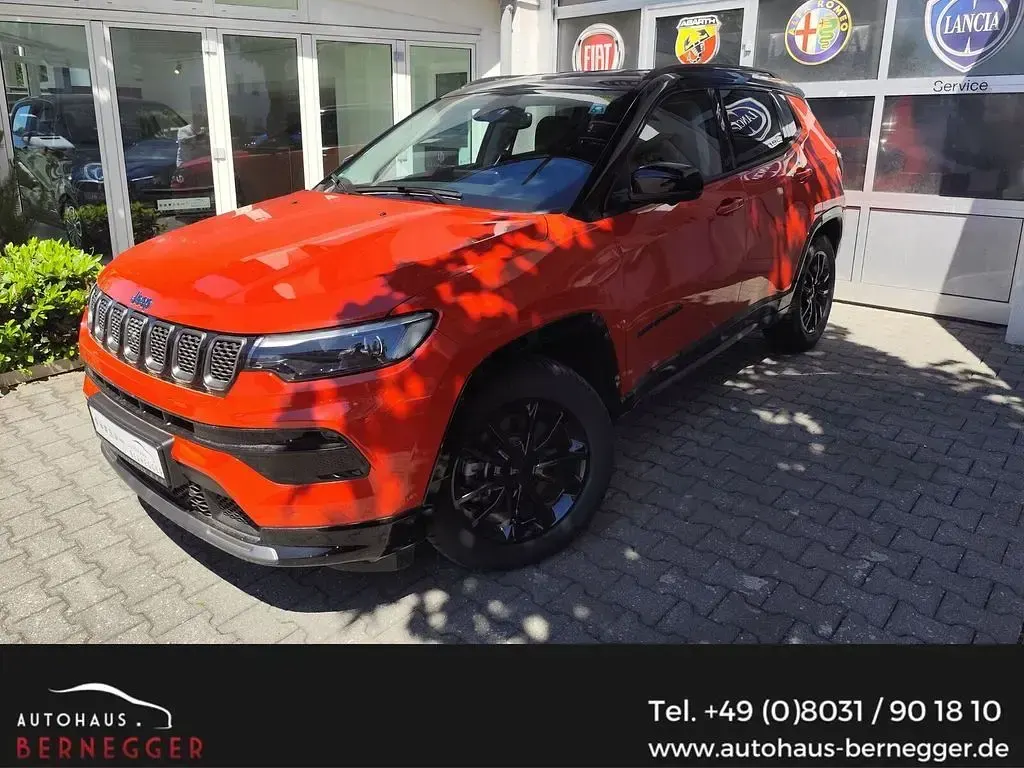 Käytetty Jeep Compass 179 HP (131 kW) 2023 Katumaasturi
