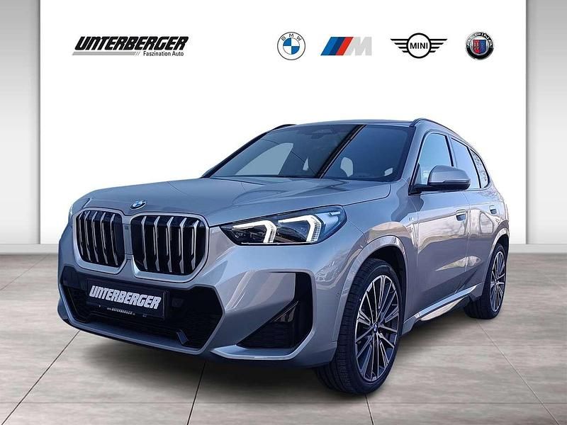 Spacesilber metallic Gebraucht 2024 BMW X1 M Sport SUV | 45.980 € (Etwas zu teuer) - Bild 1/4