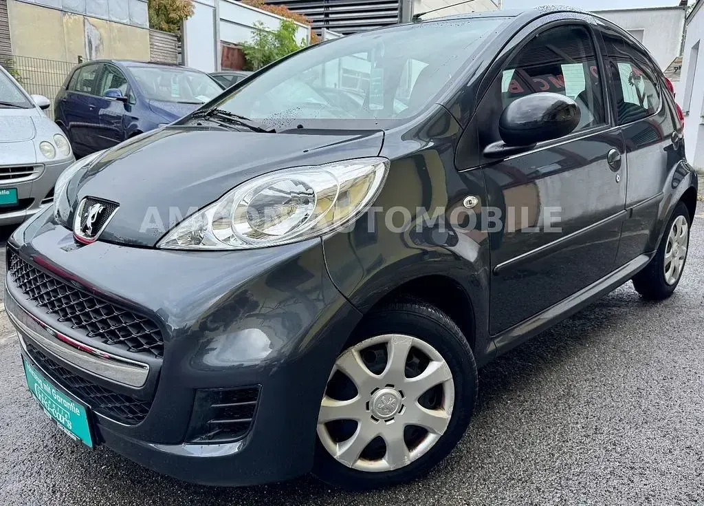 Gebraucht Peugeot 107 Filou 68 PS (50 kW) 2009 Grau Kleinwagen