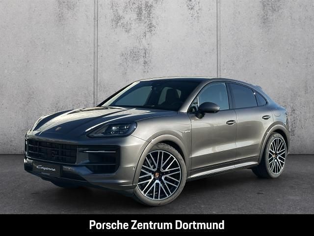 Grau Gebraucht 2025 Porsche Cayenne S E-Hybrid SUV | 144.500 € (Fairer Preis) - Bild 1/4