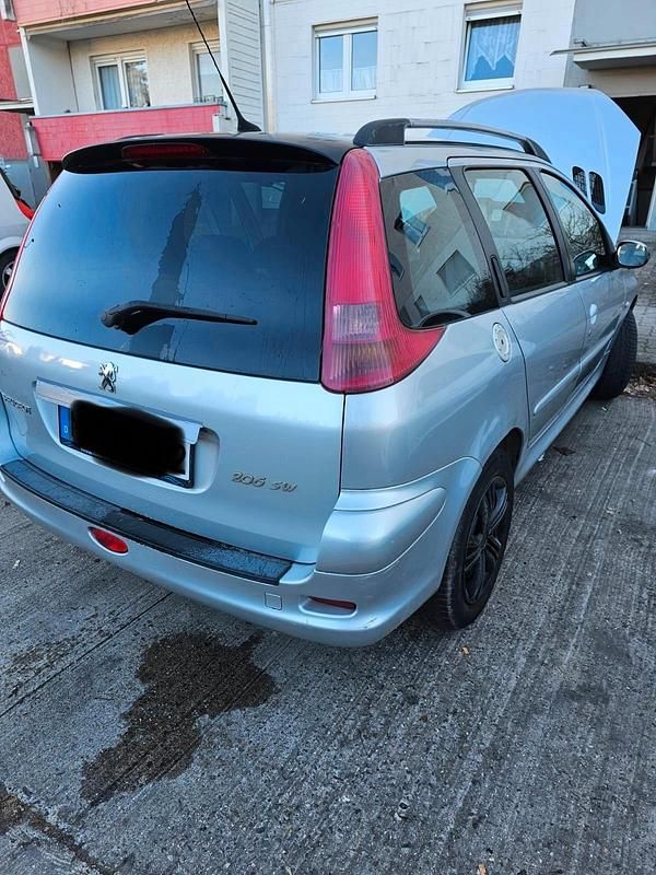 Gebraucht Peugeot 206 109 PS (80 kW) 2004 Silber Kombi