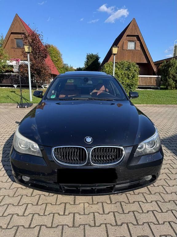 Schwarz Gebraucht 2004 BMW 525 Limousine | 4.599 € (Fairer Preis) - Bild 1/4