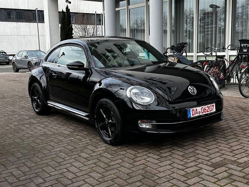 Gebraucht VW Beetle Cup 105 PS (77 kW) 2014 Schwarz Kleinwagen