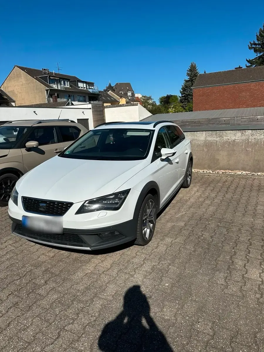 Gebraucht Seat Leon X-Perience Xperience 184 PS (135 kW) 2015 Weiß Kombi