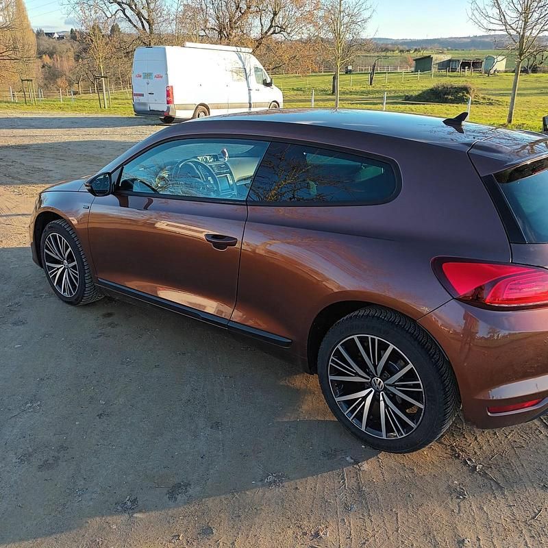 Gebraucht VW Scirocco 184 PS (135 kW) 2016 Coupé