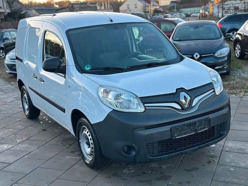 Second-hand Renault Kangoo 75 CP (55 kW) 2018 Alb Monovolum